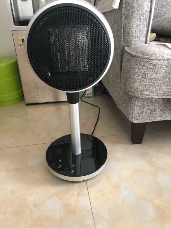 
取暖效果：*热蛮快的静音效果：音量可以