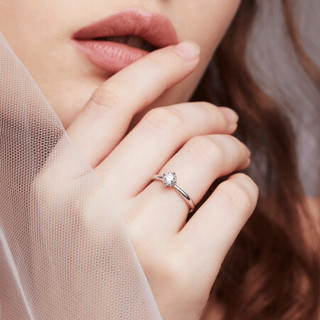 佐卡伊 白18k金钻石戒指简约四爪镶钻结婚求婚钻戒新品正品首饰 15分D-E/SI 新品定制