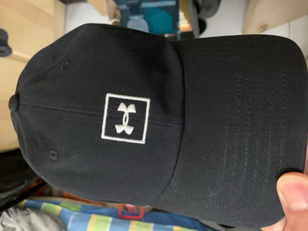 帽子很合适，是想象中的样子，戴上效果很不