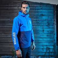 【DC联名款】诺诗兰年户外软壳冲锋衣 时尚宽松DC联名款男 KF085523 釉蓝色/午夜蓝色 XXL