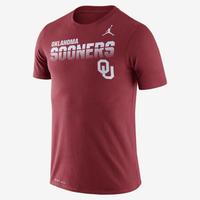 Nike耐克男士短袖T恤圆领排汗透气运动上衣AO6786 Team Crimson 2XL