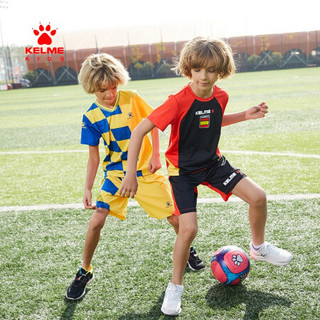 KELME（kids)男童针织运动套装2020夏季款中大童短袖五分裤两件套 白彩兰 150cm