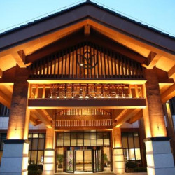 北京世园商务酒店 豪华景观双床房2晚（含早餐+养生汤泉门票）