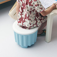家用可坐人换鞋凳子塑料凳彩色加厚可叠加收纳凳成人多功能储物凳