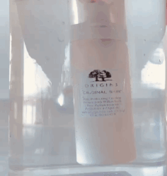 干燥秋日给肌肤喂一口冰沁慕斯吧~