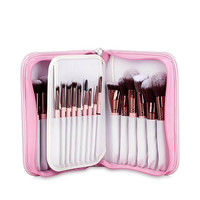 Luxie 玫瑰金刷具套装 | 30 件