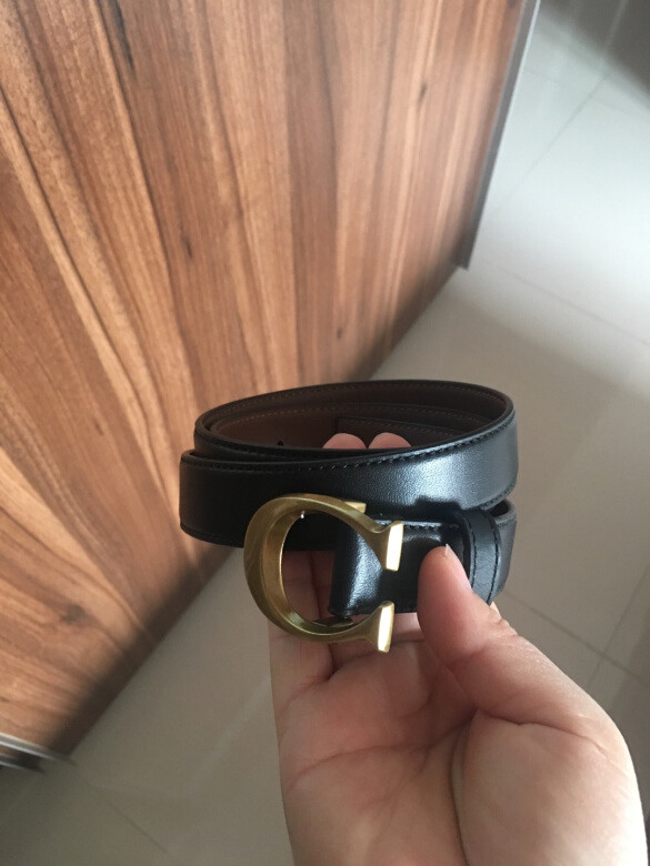 是否正品：是包装设计：包装好设计简单外观