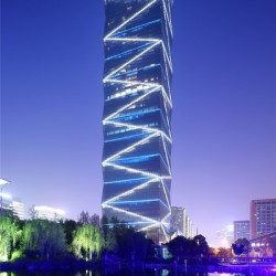 百亿补贴 南京金奥费尔蒙酒店 豪华江景大床房