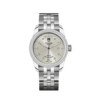 帝舵(TUDOR)-骏珏系列星期日历型 56000-68060银色饰纹10钻 自动机械男表 56000-68060银色10钻
