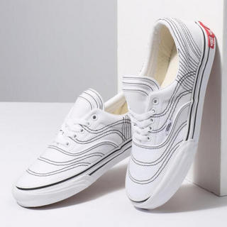 vans范斯男女鞋系带低帮鞋缝线装饰平底鞋帆布鞋3946420 True White/Black 10.0 Men = 11.5 Women