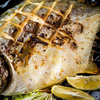 味尔佳 国产冷冻金鲳鱼500g（ 单条装）鲜冻深海   鱼类  生鲜 烧烤食材 海鲜水产