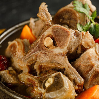 青青草原 熟食羊蝎子火锅 香辣味 1200g 加热即食