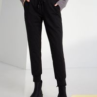 波司登女外穿裤子新品长裤冬季防寒加厚修身保暖羽绒裤B90141066