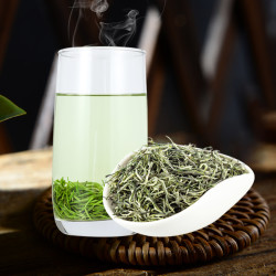 金刚碧绿明前特级嫩芽茶叶绿茶浓香型手工茶礼盒装250g