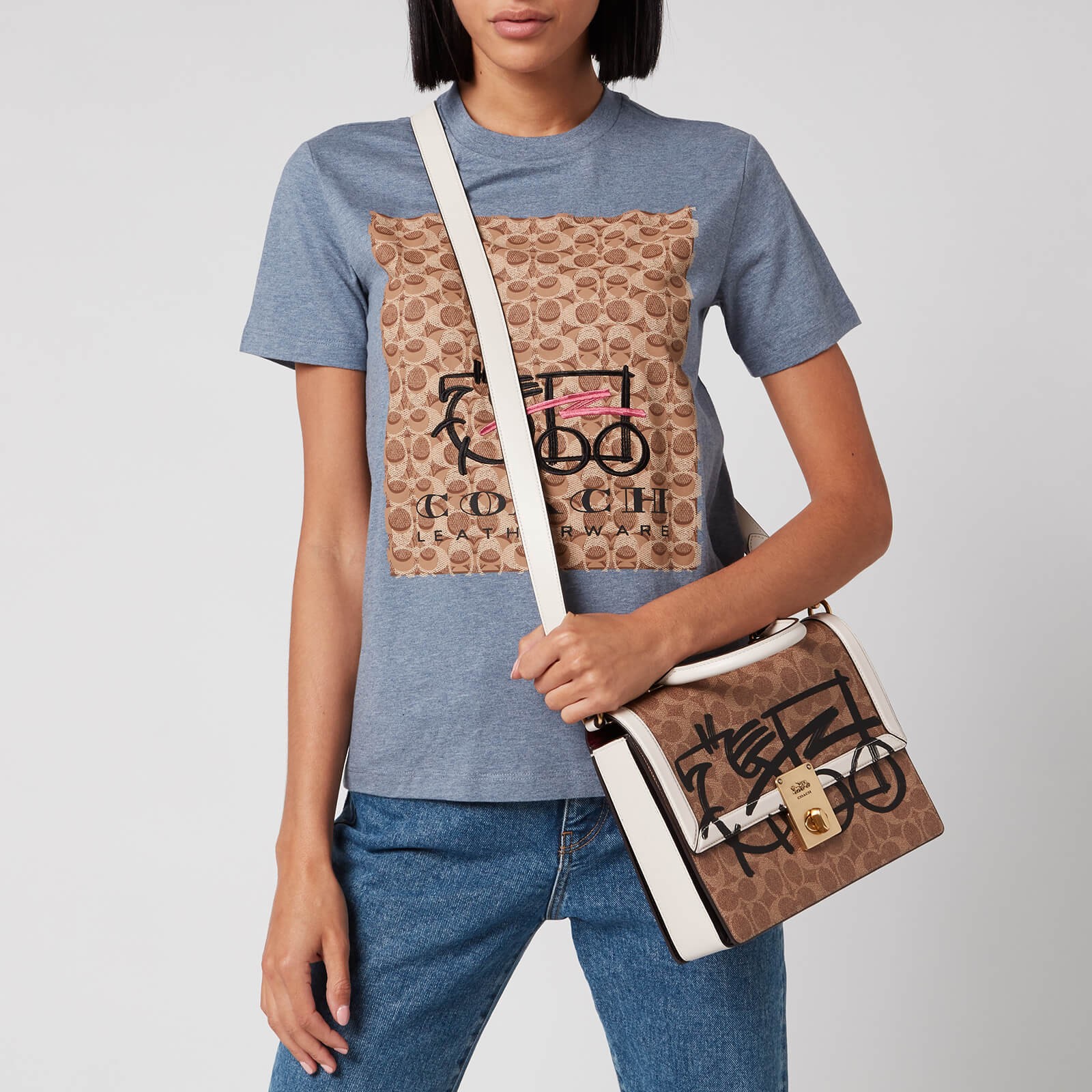 coach 蔻驰 1941系列guangyu 联名款女士帆布锁扣涂鸦手提包 黑色