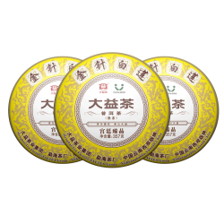 大益 普洱茶 荷香莲韵金针白莲熟饼 357g