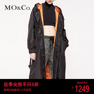 MOCO2019秋季新品Koche系列字母印花连帽外套MAI3COT011 摩安珂