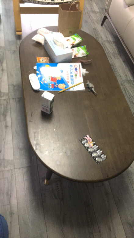 外观样式：外观是我比较喜欢的款式。很简约