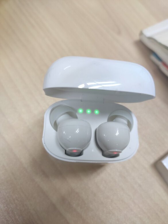 音质音效:在蓝牙耳机里音效算是非常乐意的