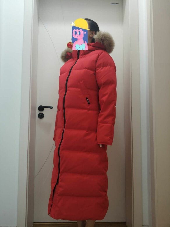 评价：羽绒服质量很好，舒适保暖，值得推荐