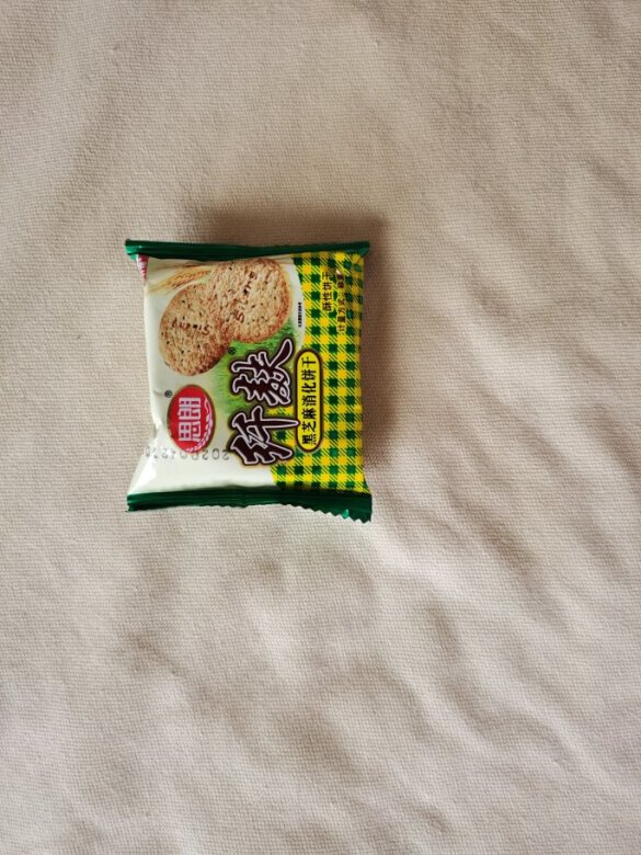 很早以前就喜欢吃这款饼干。看着配料是粗粮