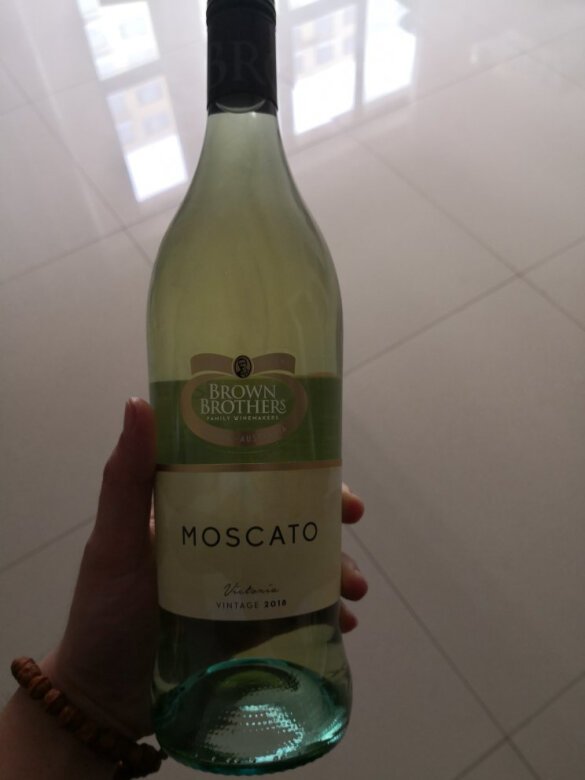 
口感很好酒味很淡适合平常不怎么喝酒的
