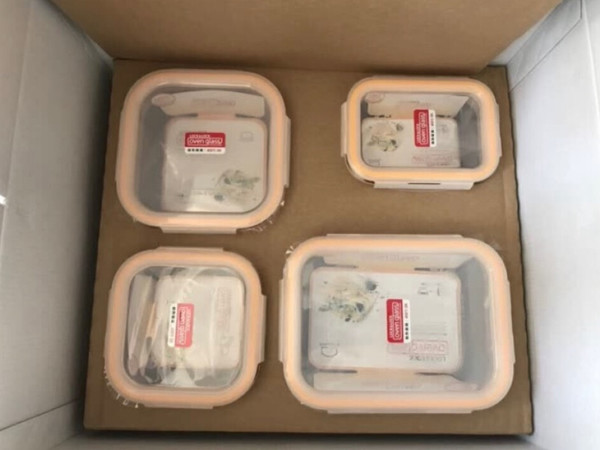 密封性：完好材质特点：乐扣乐扣的玻璃饭盒