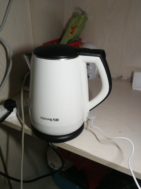 大小正好，颜值也很高。是我想要的类型，就