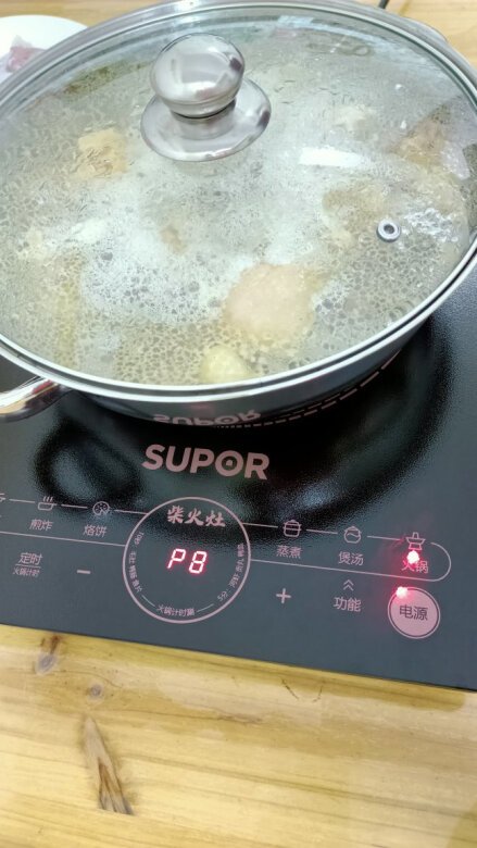 看质量很好又快又防水，火力大小很快火锅烧