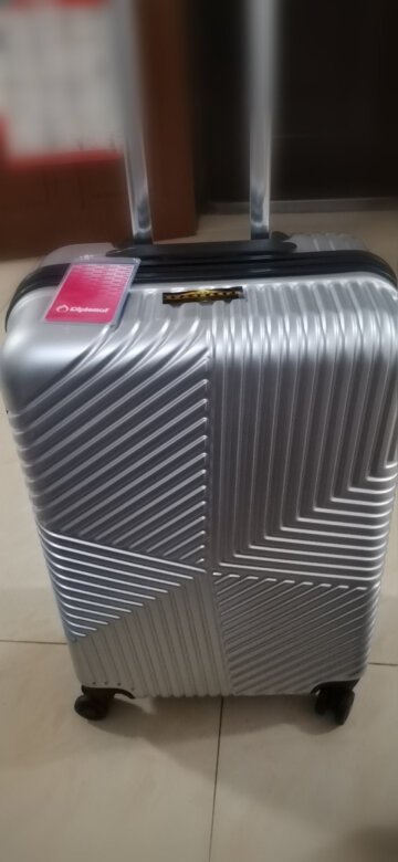 确实很薄滚轮还是挺顺滑的各方面来说对得起