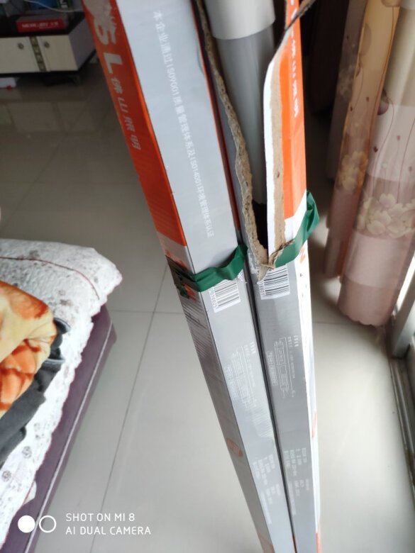 绑的太紧了，一根都断了碎了。