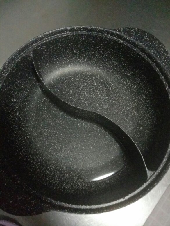 外观特别喜欢,红色很喜庆,材质不错,加热