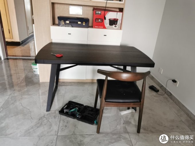 家逸客厅家具