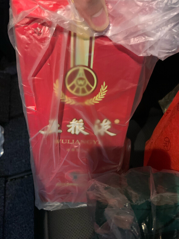 价格还行，不错。试试看和普通版的差距。