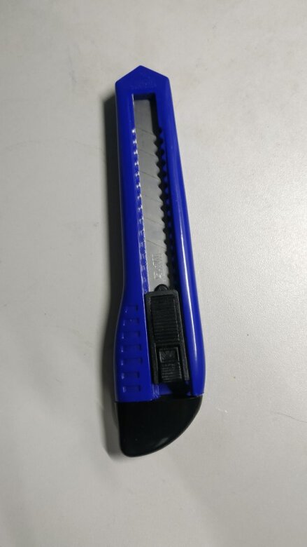 
这个美工刀很不错手感也好
