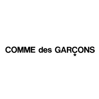 COMME des GARÇONS