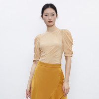 URBAN REVIVO WG15R4MS2000K0 女款褶皱T恤