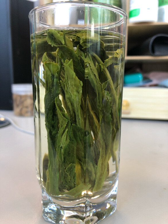 很少喝绿茶,看着还不错。两叶抱一芽。下次