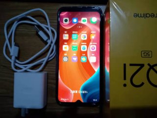 商品realme真我q2i5g手机
