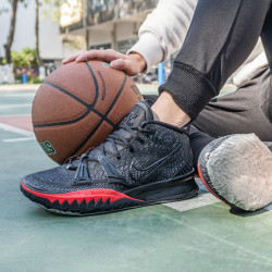 NIKE 耐克 欧文KYRIE 7 EP  男款实战篮球鞋