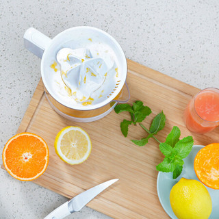 小米有品   心想柳橙机携式家用电动橙汁机柠檬橙子榨汁机柳橙机水果料理机 心想柳橙机