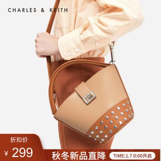 CHARLES＆KEITH2021春季CK2-10781222女士摩登手提单肩水桶包 Nude肉色 M