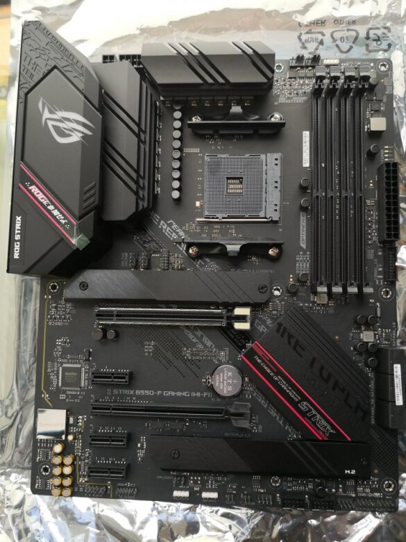 CPU用5600X，装上去不能点亮，问了