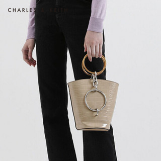 CHARLES＆KEITH新品CK2-10671031金属圆环手提单肩水桶包女 Beige米色 S