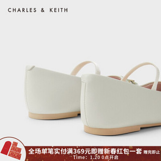 CHARLES＆KEITH2021春新品CK9-70900018新年卡通牛装饰儿童平底鞋 粉白色 22