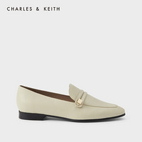 CHARLES＆KEITH2021春季新品SL1-71720057女士金属装饰低跟乐福鞋 粉白色Chalk 39