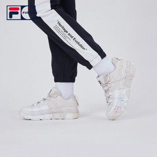 FILA FUSION 斐乐BarricadeLow 篮球鞋女2020新款复古运动鞋低帮 白沙/斐乐白-WW 38.5