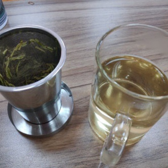 出水难易：很漂亮，可以茶水分离，单位用，