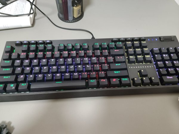 这个价位很合适双模有背光有多媒体键找了很