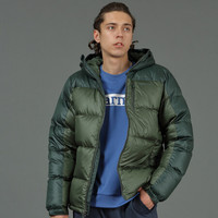 Marmot/土拨鼠秋冬运动拒水鹅绒防风轻便700蓬面包羽绒服男户外 金砂黄/萄葡酒红7854 M 欧码偏大
